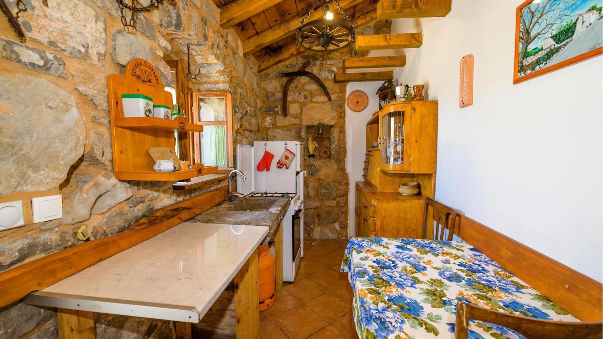 Cozy Home In Poljica With Kitchen Poljice Holiday home Poljice(Krk)